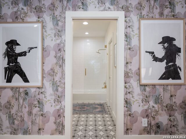 Image 37 of 57 For 116 Canterbury Hill