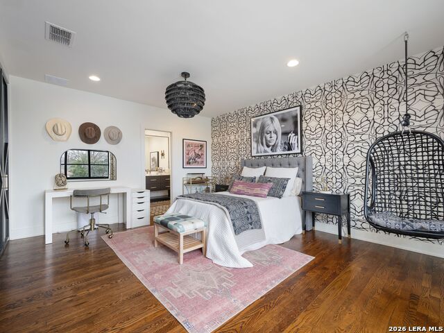 Image 41 of 57 For 116 Canterbury Hill