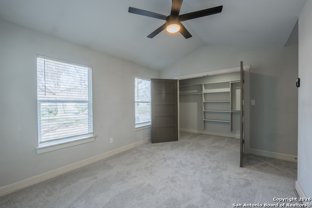 Image 35 of 47 For 208 Lemonwood