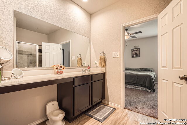 Listing photo id 16 for 13039 Heathers Sun