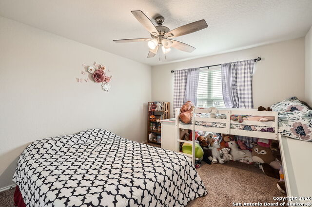 Listing photo id 17 for 13039 Heathers Sun