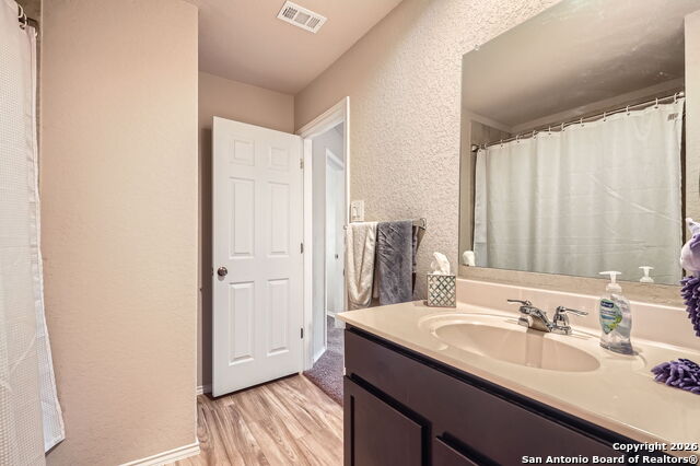 Listing photo id 23 for 13039 Heathers Sun