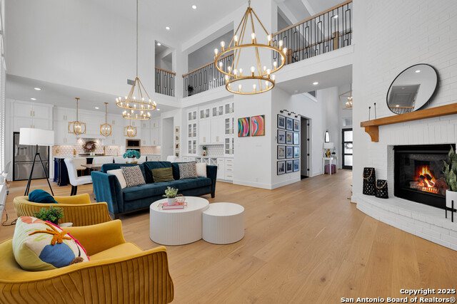 Image 16 of 68 For 235 Corazon  