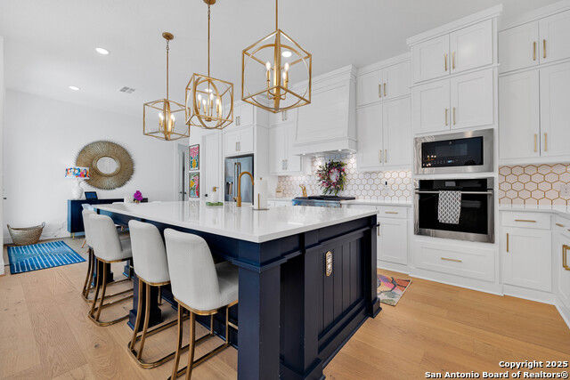 Image 23 of 68 For 235 Corazon  