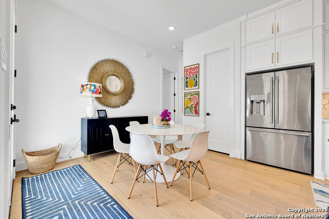 Image 27 of 68 For 235 Corazon  