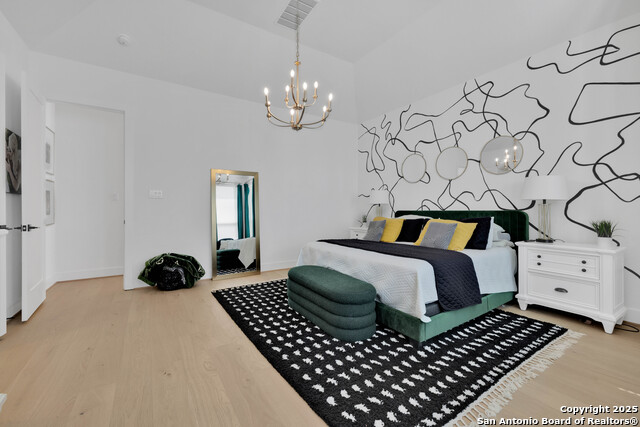 Image 33 of 68 For 235 Corazon  