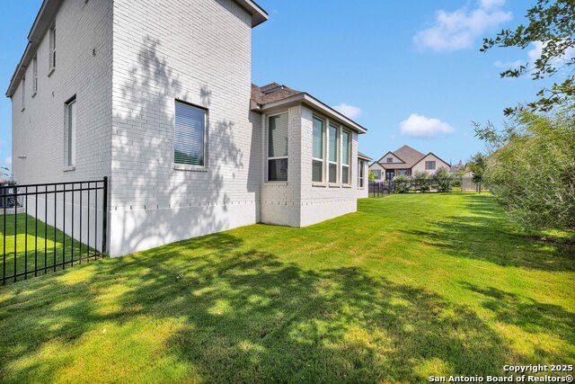 Image 59 of 68 For 235 Corazon  