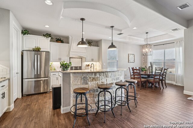 Image 16 of 46 For 132 Fairway Dr