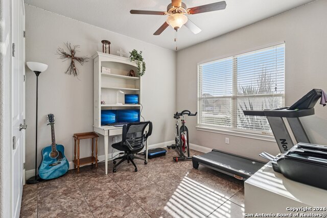 Image 27 of 46 For 132 Fairway Dr