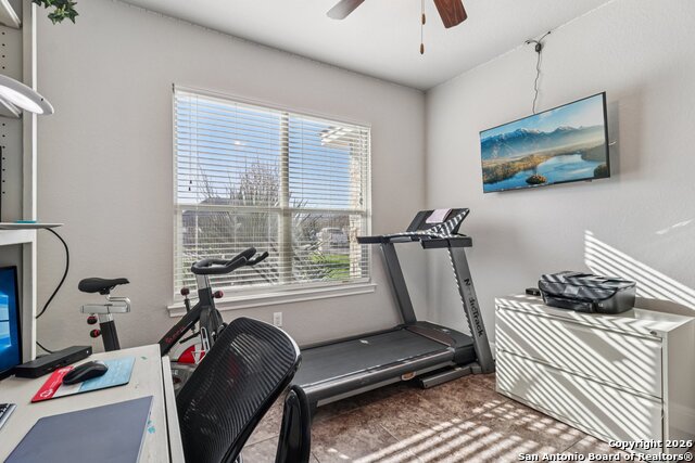 Image 28 of 46 For 132 Fairway Dr