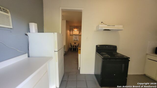 Image 7 of 12 For 128 Saint Francis  3