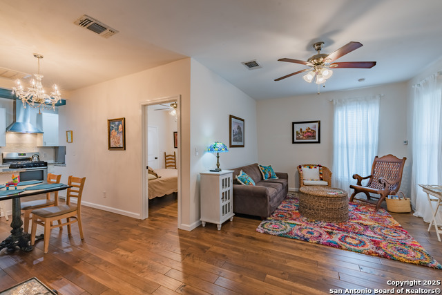 Image 10 of 42 For 108 Groveton St