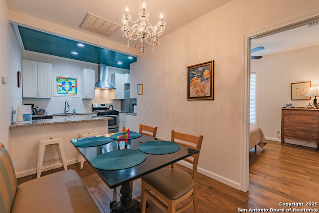 Image 15 of 42 For 108 Groveton St