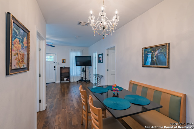 Image 17 of 42 For 108 Groveton St