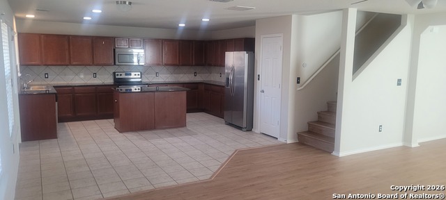 Image 12 of 16 For 267 Palma Noce