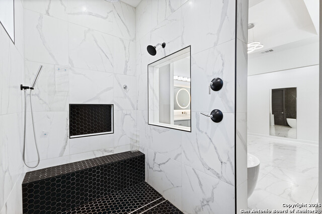 Image 48 of 83 For 10206 Kendall Cyn