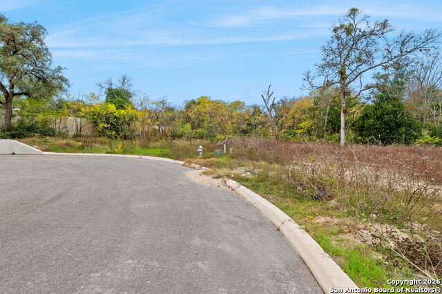 Image 11 of 13 For 8226 Country Lane Court