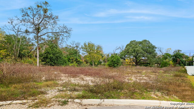 Image 2 of 13 For 8226 Country Lane Court