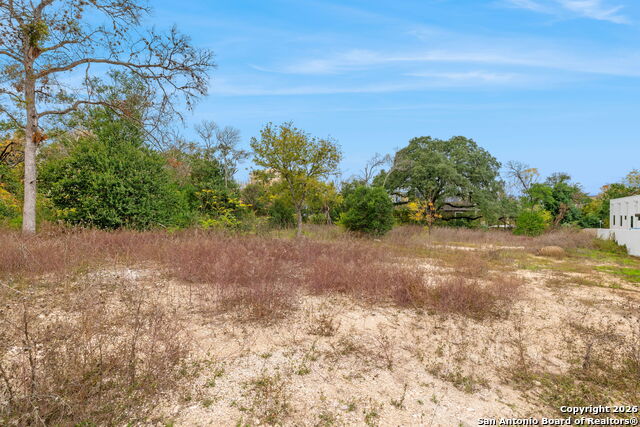 Image 3 of 13 For 8226 Country Lane Court