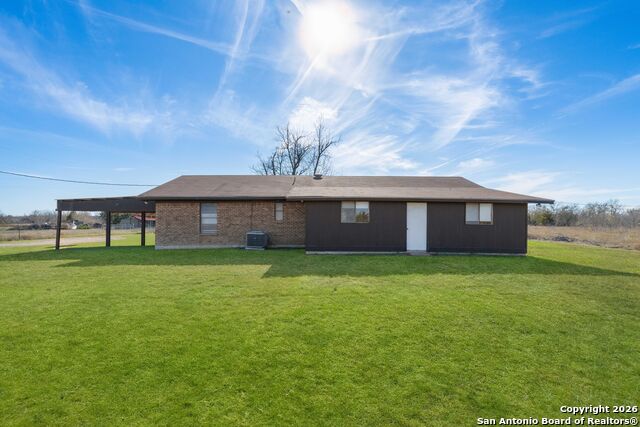 Listing photo id 23 for 19414 Lockwood