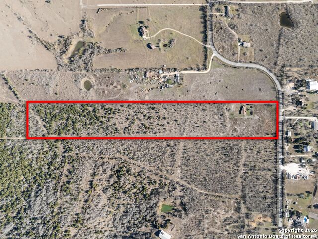 Listing photo id 42 for 19414 Lockwood