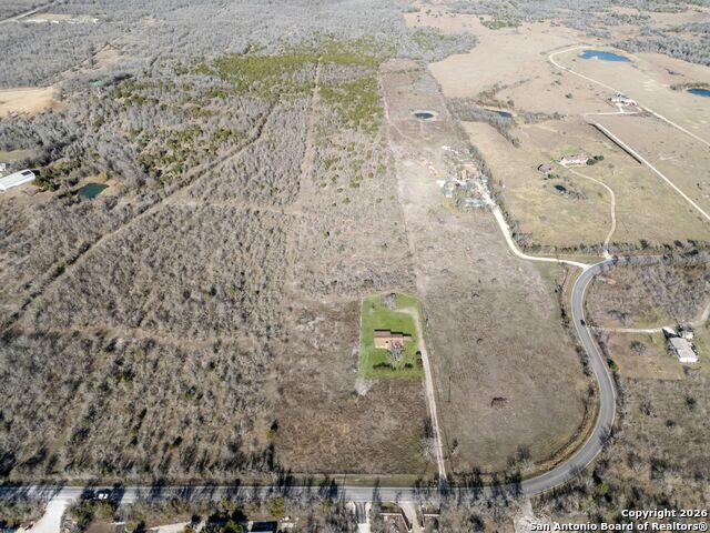 Listing photo id 45 for 19414 Lockwood