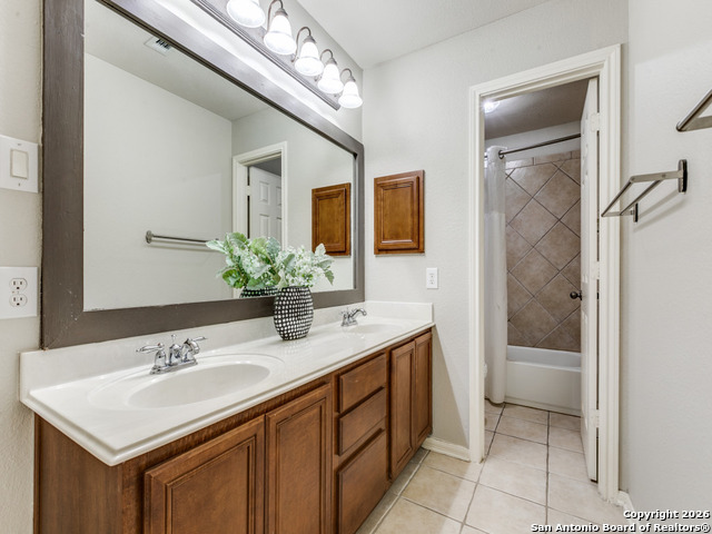 Image 23 of 25 For 8514 Espanola