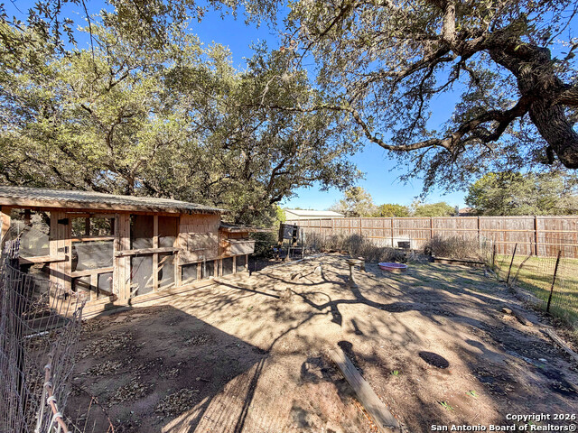 Image 35 of 37 For 1191 Mossy Hollow