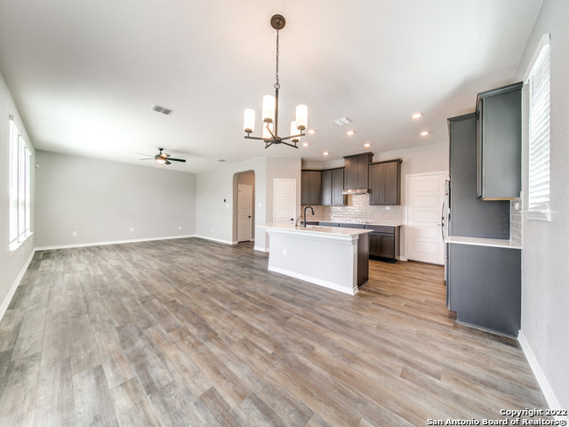 Image 10 of 25 For 26006 Los Mirasoles