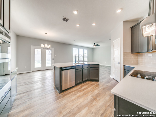 Image 13 of 25 For 26006 Los Mirasoles