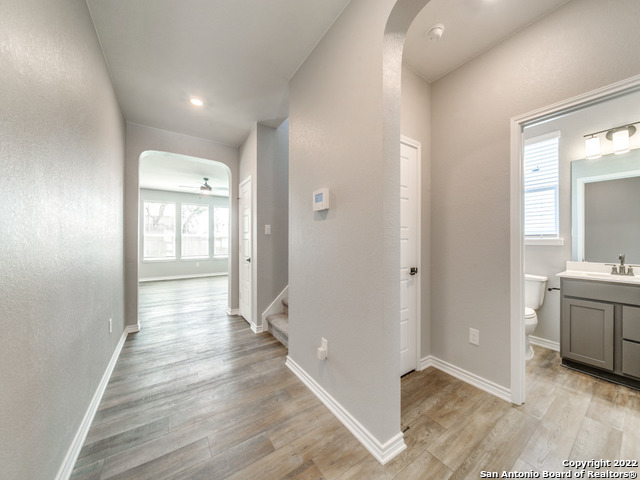 Image 4 of 25 For 26006 Los Mirasoles