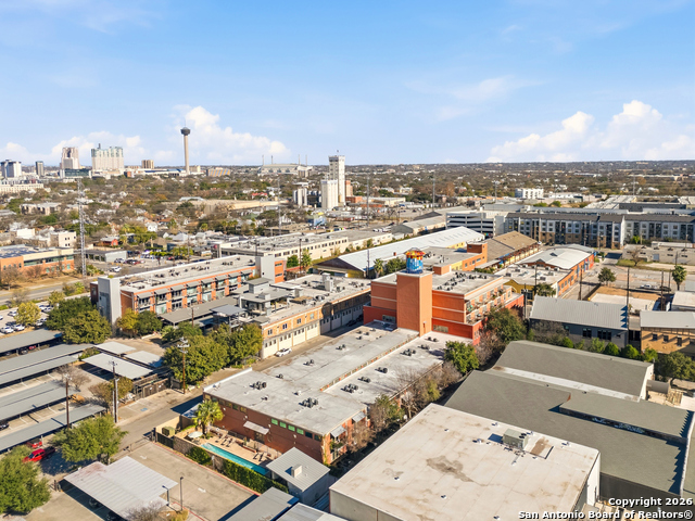 Image 24 of 31 For 1401 S Flores  110