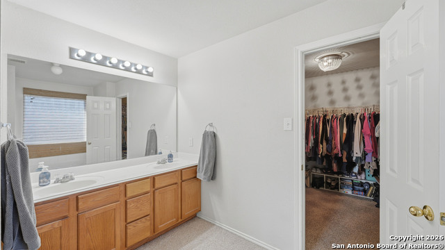 Listing photo id 16 for 2141 Warwick