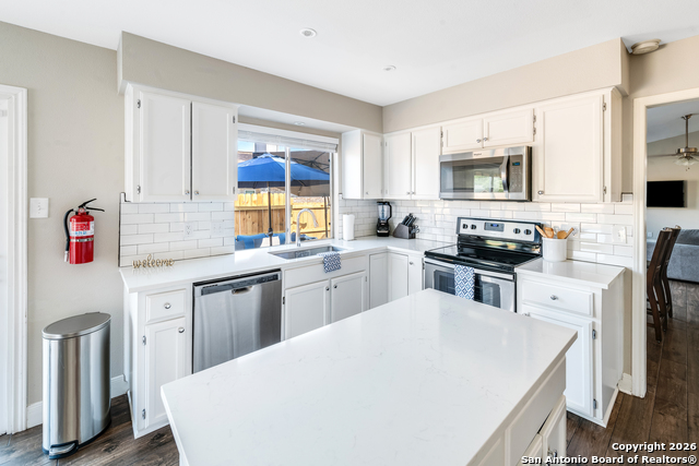 Image 6 of 22 For 201 Sunrise Canyon