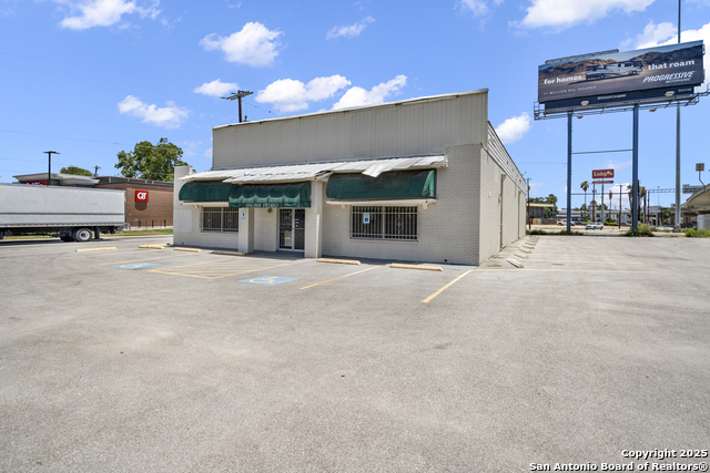 Listing photo id 6 for 234 San Pedro