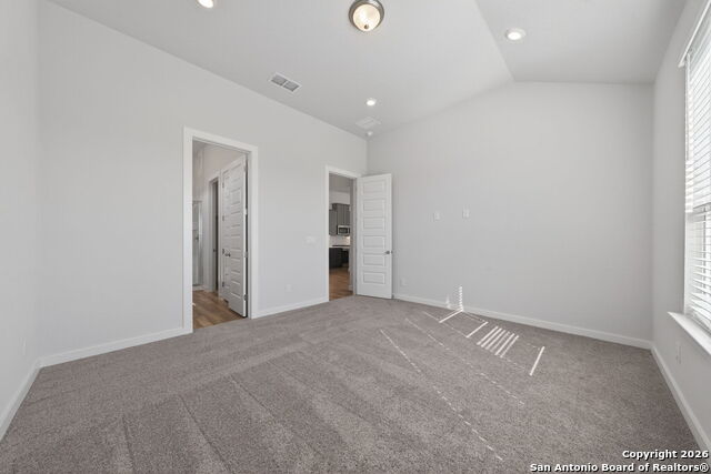 Listing photo id 15 for 1518 Passmore Downs