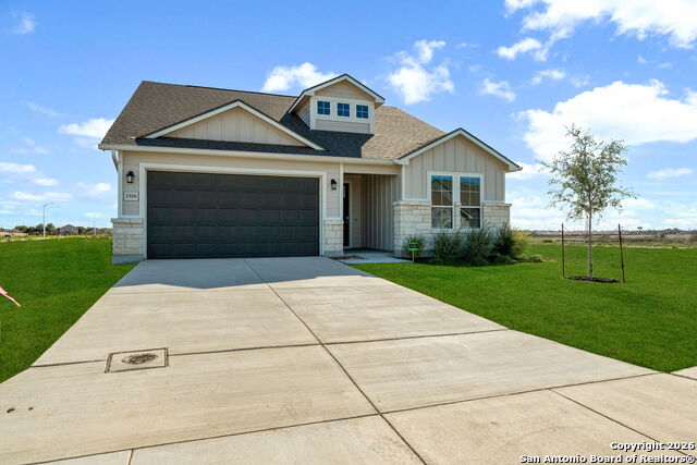 Listing photo id 0 for 1518 Passmore Downs