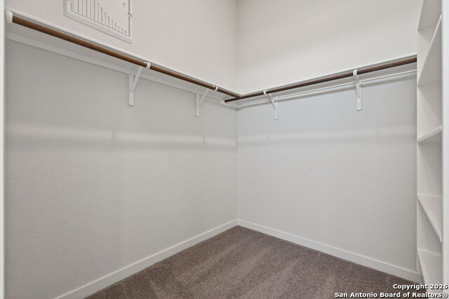 Listing photo id 18 for 1518 Passmore Downs