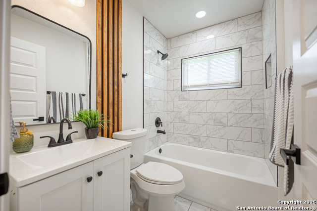 Image 26 of 34 For 123 Marchmont