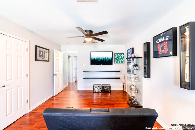 Image 33 of 52 For 461 Fm 3432  