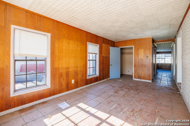 Image 3 of 17 For 755 Linda Lou