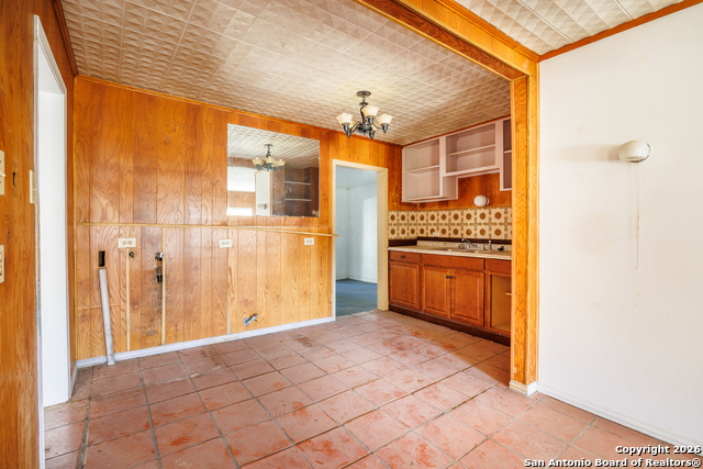 Image 4 of 17 For 755 Linda Lou