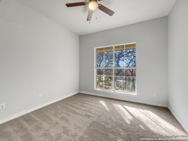 Image 14 of 17 For 335 Berry Oaks Drive