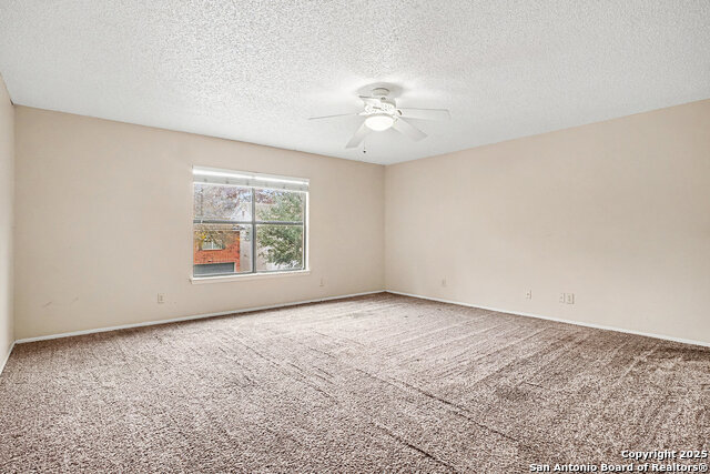 Image 12 of 15 For 6906 Congressional