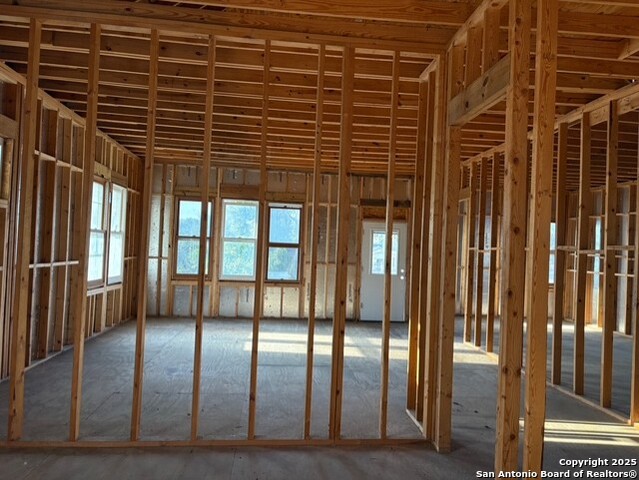 Image 8 of 17 For 717 Euclid E