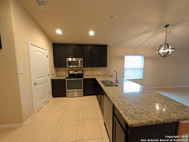 Image 17 of 34 For 10418 Brisbane River