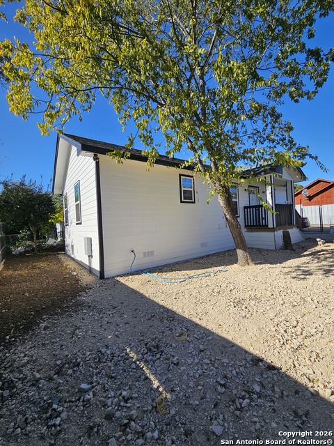 Image 2 of 10 For 2015 San Luis  2