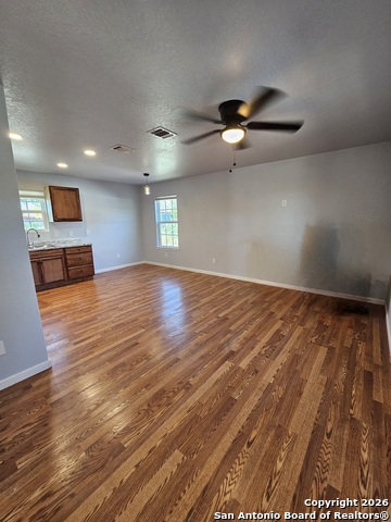 Image 8 of 10 For 2015 San Luis  2