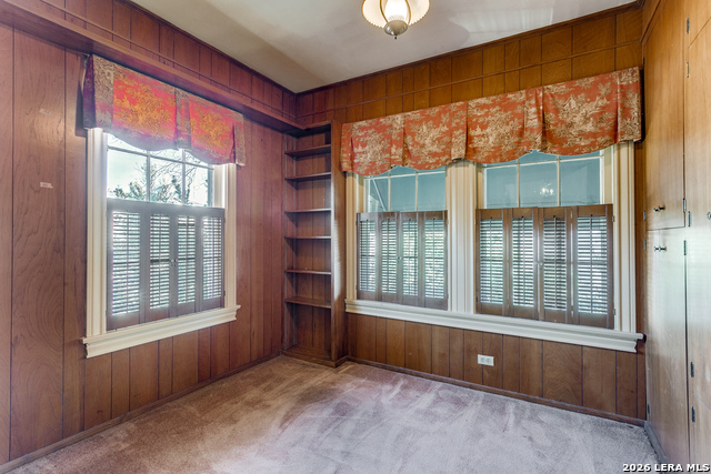 Listing photo id 14 for 131 Mary D  