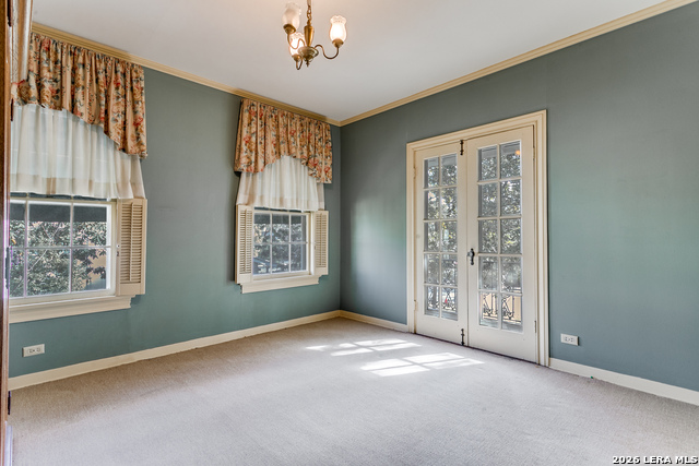 Listing photo id 15 for 131 Mary D  